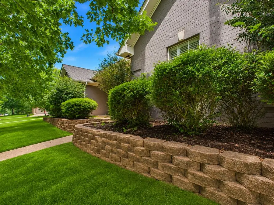 1119 Lonnie Dr, Athens, TX 75751 - #2