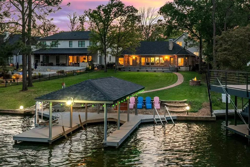 211 N Beverly Dr, Malakoff, TX 75148 - #1