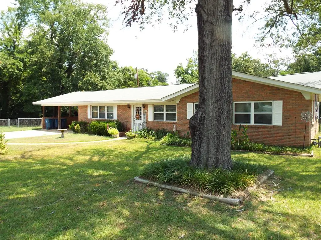 808 Shady Trl, Athens, TX 75751 - #1