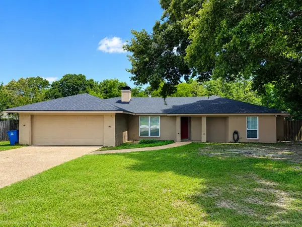 3307 Bogota, Athens, TX 75752