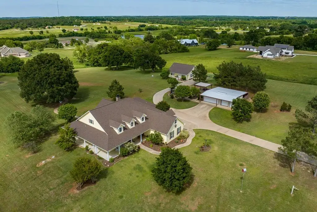 5270 Saddle Ridge Ct, Athens, TX 75752 - #1
