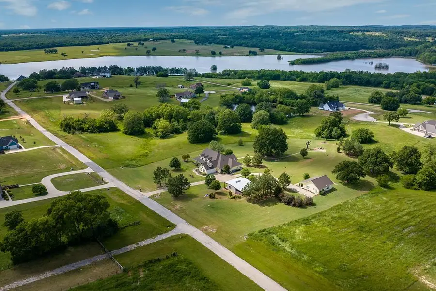 5270 Saddle Ridge Ct, Athens, TX 75752 - #2