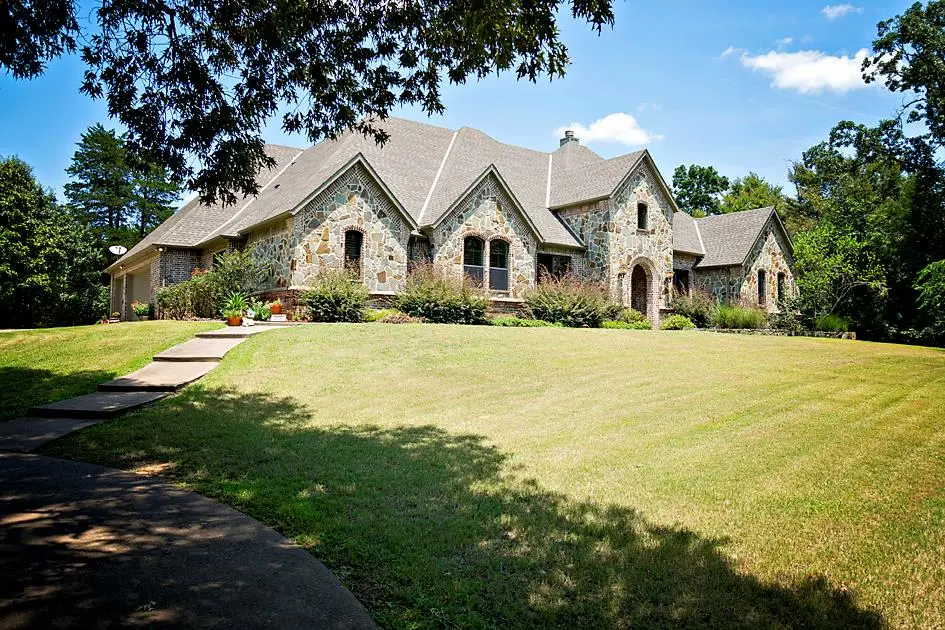 4700 Stonebridge Ln, Athens, TX 75751 - #1