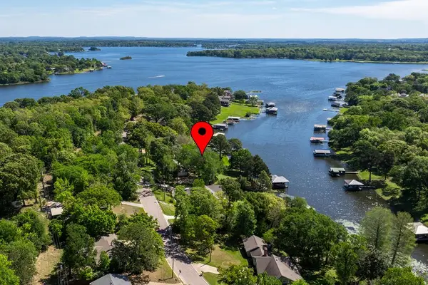 5486 Bayshore Dr, Athens, TX 75752