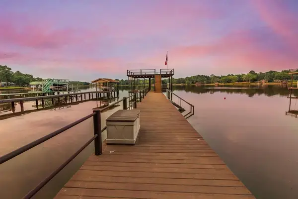 416 Forest Dr, Gun Barrel City, TX 75156