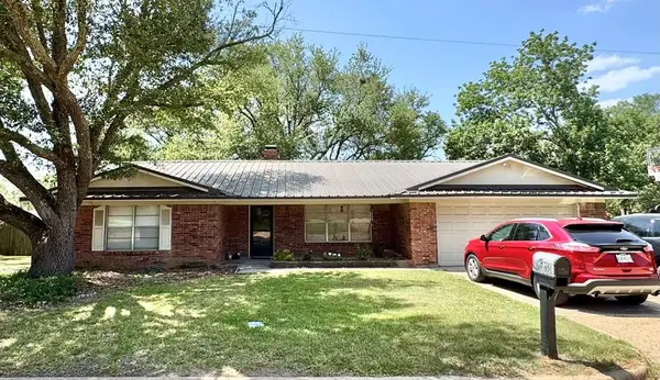 1785 Cypress Ln, Canton, TX 75103