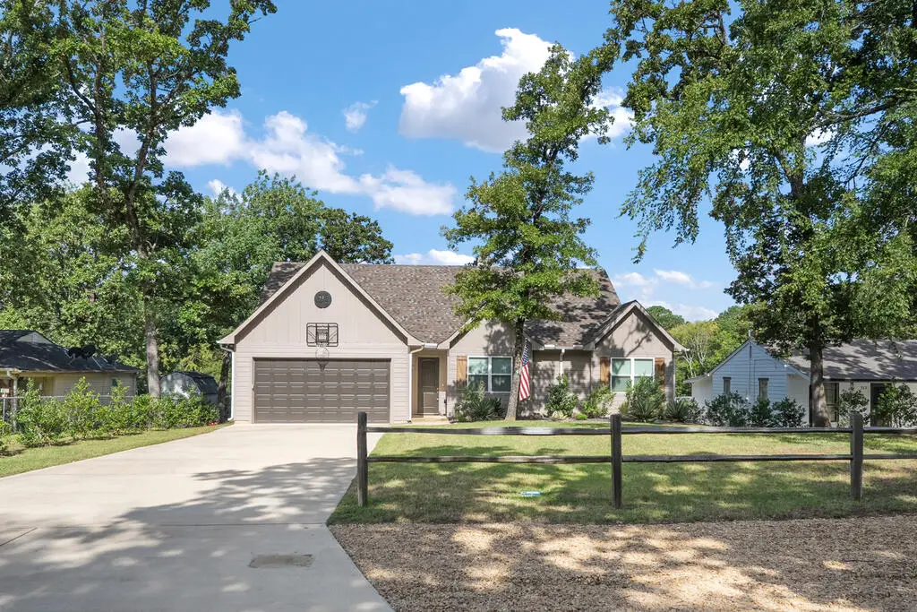317 Kauai Ct, Tool, TX 75143 - #1