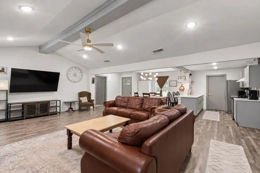 110 Pierce Dr, Mabank, TX 75156 - #2
