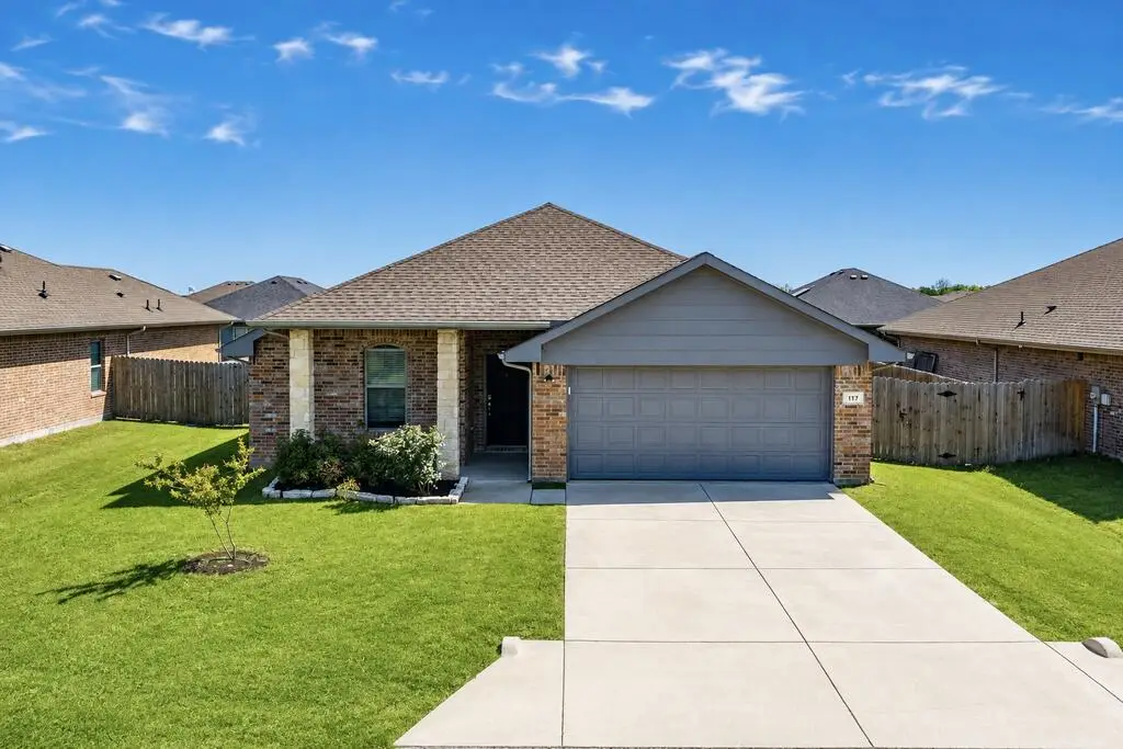 117 Willowbend Lp, Mabank, TX 75147 - #1
