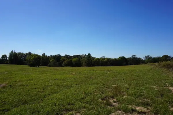 cr4301 Plainview Dr, Naples, TX 75568