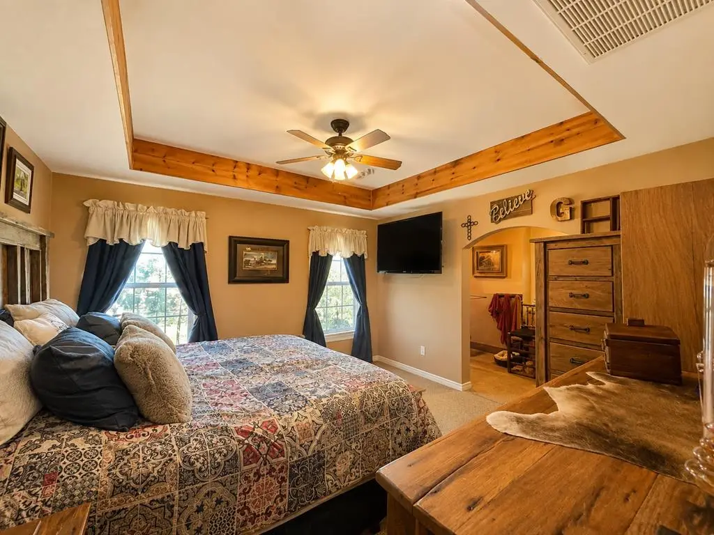 2200 Creechville Rd., Ennis, TX 75119 - #1