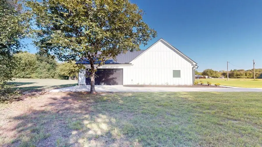 212 Country Ln, Malakoff, TX 75148 - #3