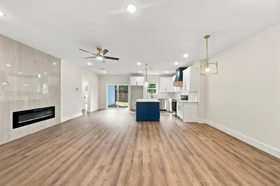 1214 Phoenix Dr., Athens, TX 75751 - #2