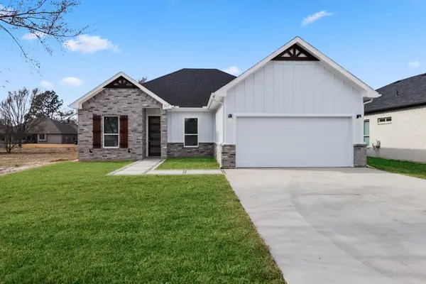317 Port Dr, Gun Barrel City, TX 75156