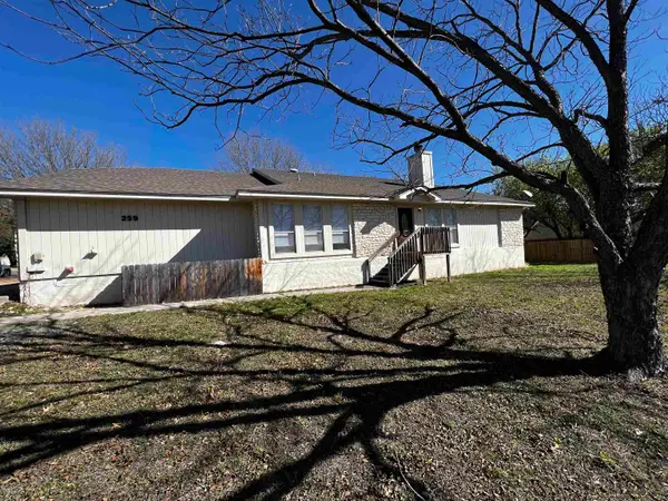 259 B Braeburn Circle, Meadowlakes, TX 78654