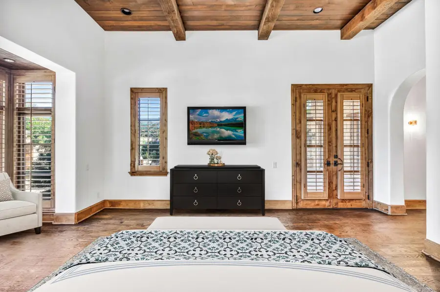 102 Alameda, Horseshoe Bay, TX 78657 - Image #2