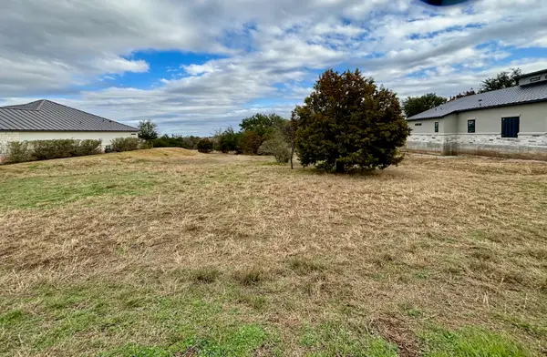 618 Broken Hills Drive, Horseshoe Bay, TX 78657