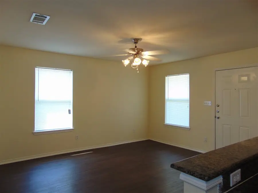 1507A Claremont, Marble Falls, TX 78654 - Image #2