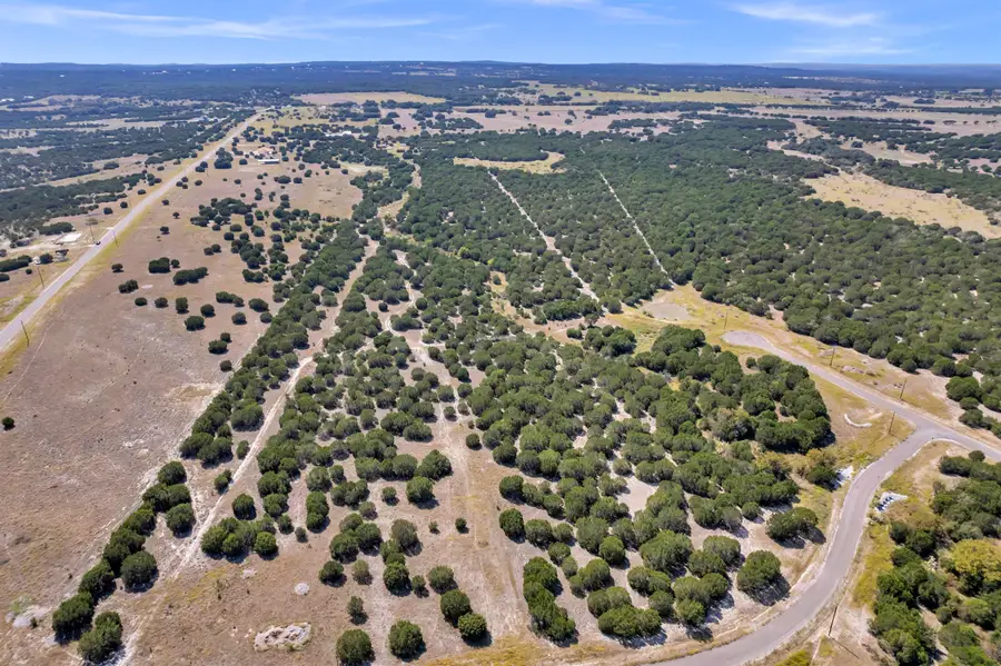238 Rolling Hills Drive, Lampasas, TX 76550 - Image #3