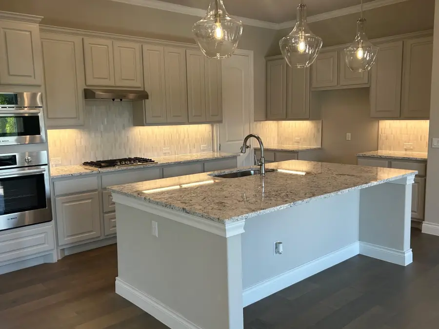 401 Mayapple, Horseshoe Bay, TX 78657 - Image #2