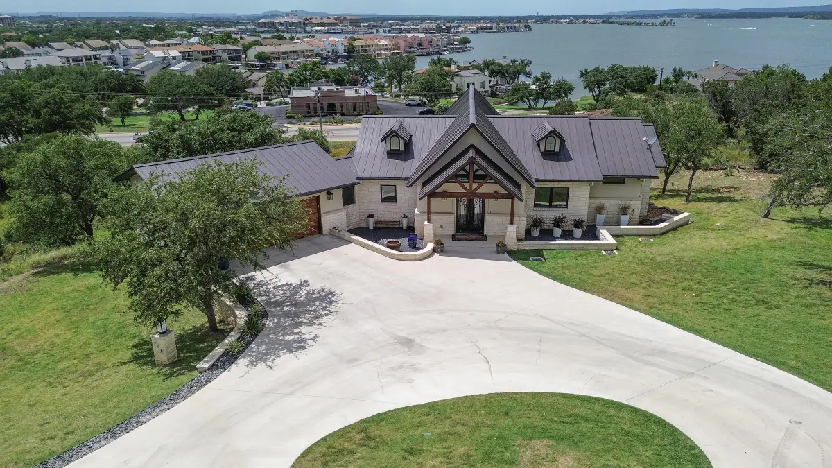 108 Surefire, Horseshoe Bay, TX 78657 - Image #1