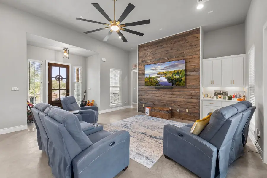 96 Primrose Lane, Marble Falls, TX 78654 - Image #3