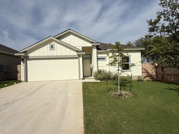 848 Driftwood Lane, Cottonwood Shores, TX 78657