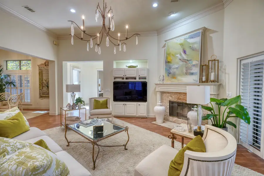 104 Mason Court, Horseshoe Bay, TX 78657-0000 - Image #2