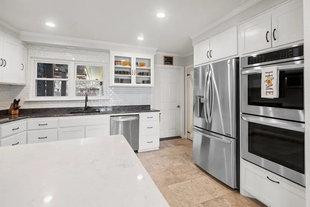 408 Silver Spur, Horseshoe Bay, TX 78657 - Image #1