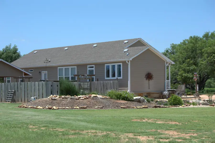 2304 County Road 200, San Saba, TX 76877 - Image #3