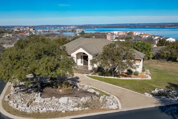 213 Right Lane, Horseshoe Bay, TX 78657