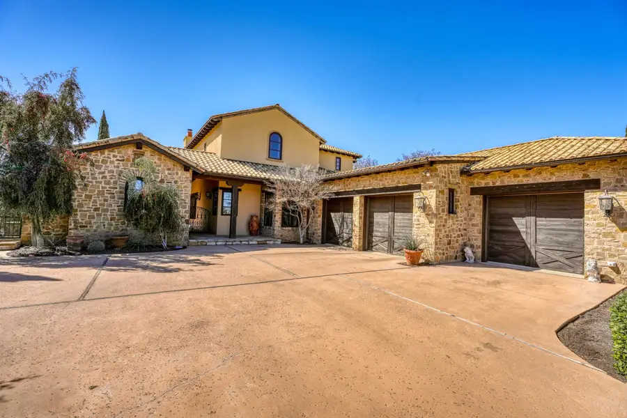 450 La Serena Loop, Horseshoe Bay, TX 78657 - #3