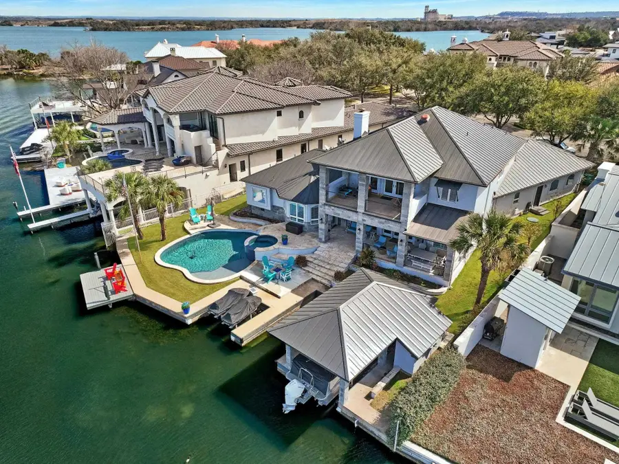 404 Matern Court, Horseshoe Bay, TX 78657 - Image #3