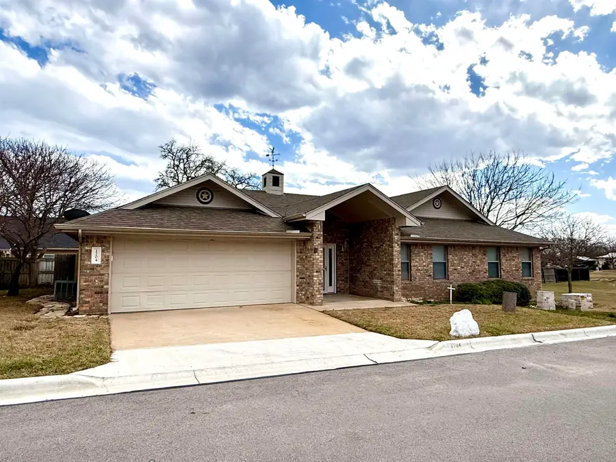 1204 Applewood Drive, Burnet, TX 78611 - Image #2