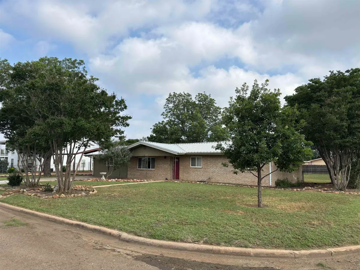 1309 E Brown Street, Llano, TX 78643 - Image #1