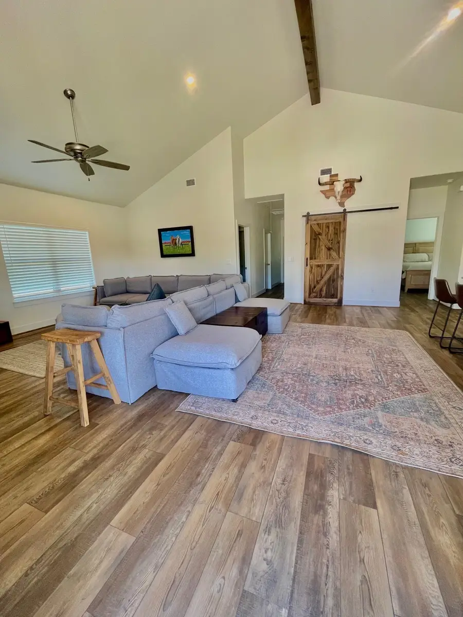 603 E Ellis Street, Llano, TX 78643 - #3