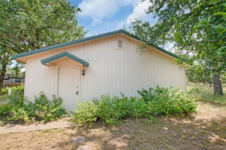 714 Pine, Cottonwood Shores, TX 78657 - Image #3