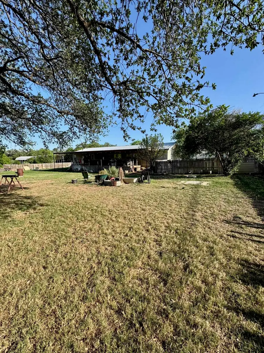 3306 Gardenia Street, Kingsland, TX 78639 - Image #2