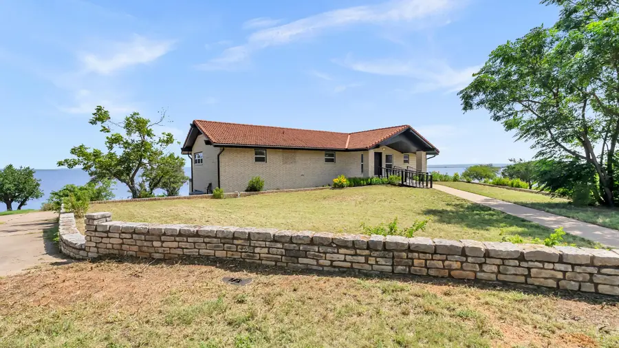 105 Senisa Court, Buchanan Dam, TX 78609 - Image #2