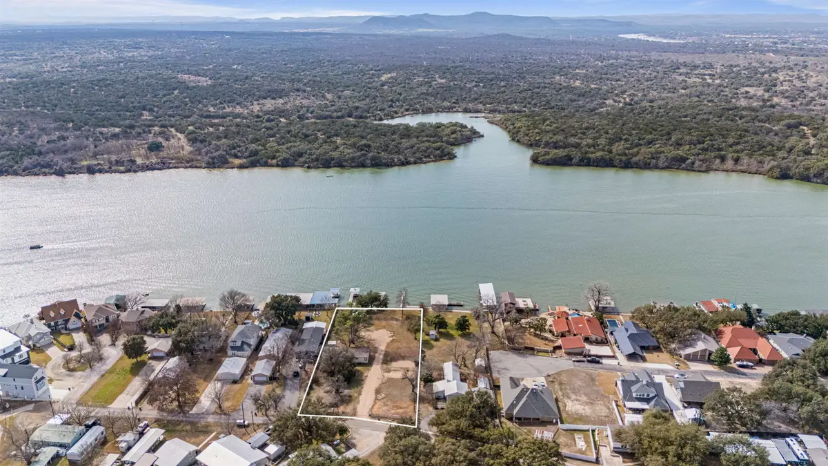 634 County Road 136a, Kingsland, TX 78639 - #1