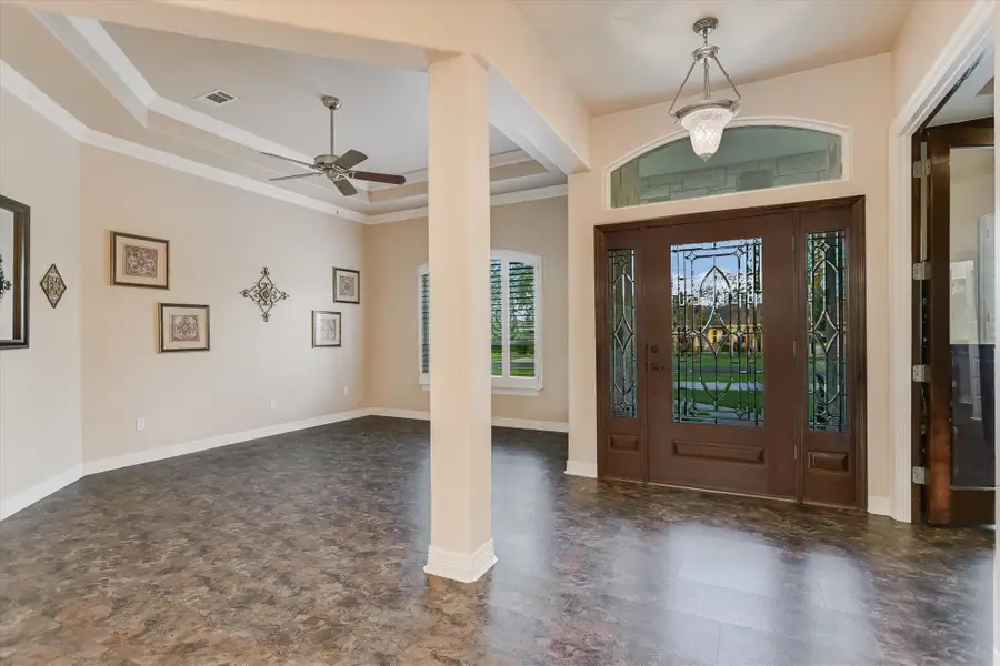 307 E Pheasant Dr, Highland Haven, TX 78654 - Image #2