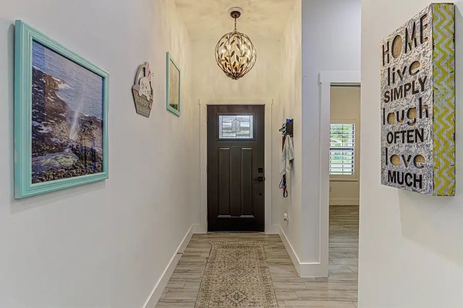 627 Aspen Lane, Cottonwood Shores, TX 78657 - Image #3