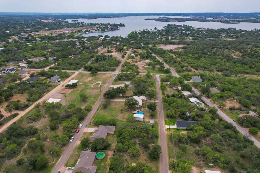 121 W Cedar Street, Granite Shoals, TX 78654 - Image #2