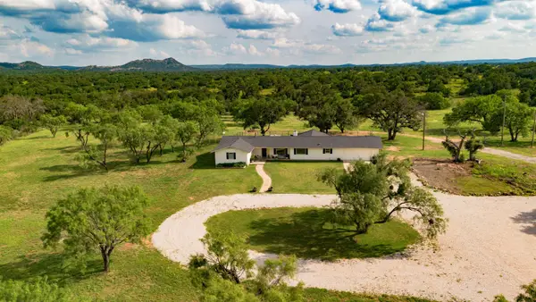 2340 E Us Highway 71, Llano, TX 78643