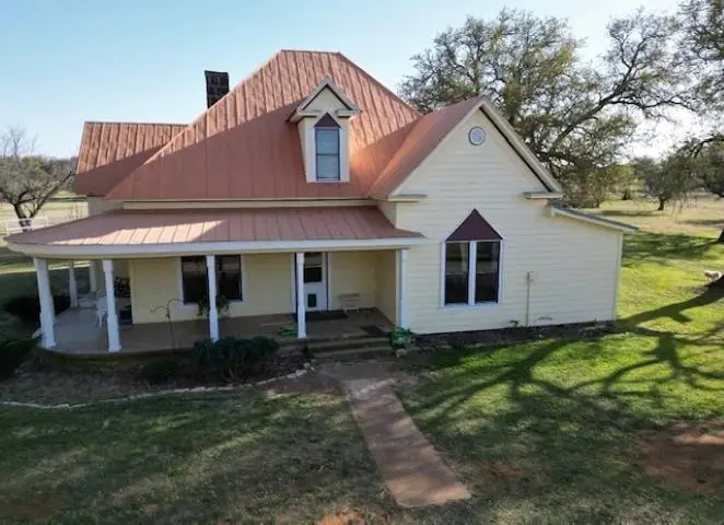 801 Mohawk, Cherokee, TX 76832 - Image #1