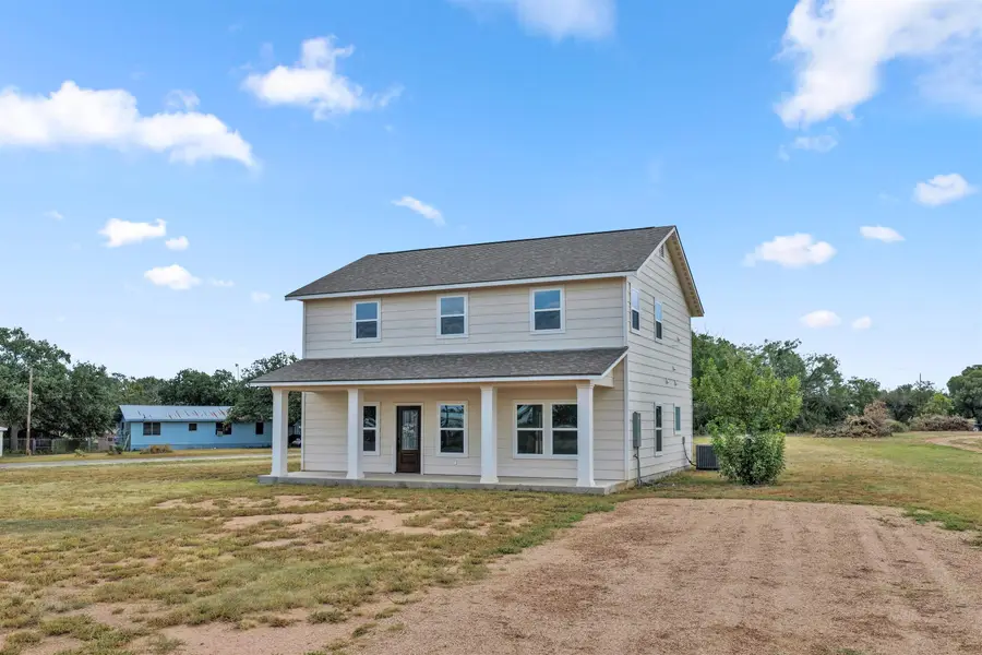 338 Golden Beach Drive, Buchanan Dam, TX 78609 - Image #2