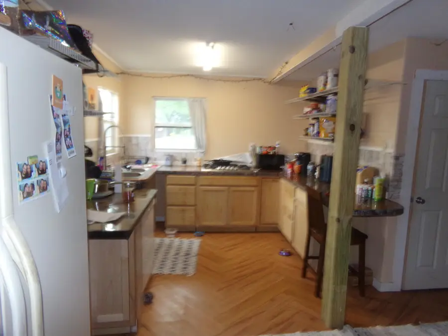 514 Valley, Kingsland, TX 78639 - Image #2