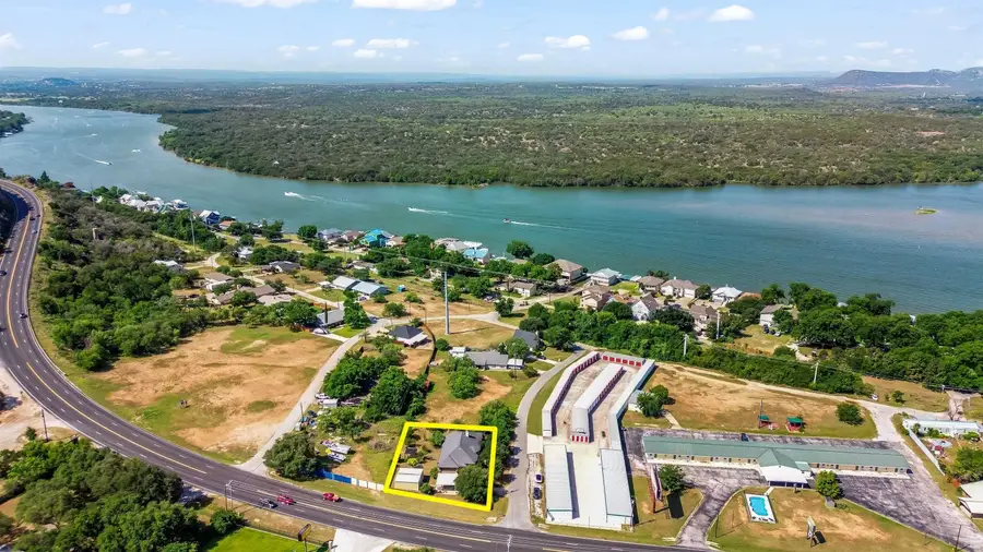 101 Lakeview Drive, Kingsland, TX 78639 - Image #2