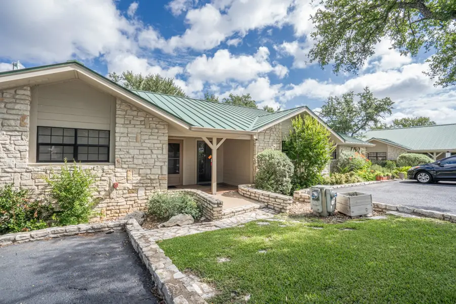 300 Poker Chip #11, Horseshoe Bay, TX 78657 - Image #2