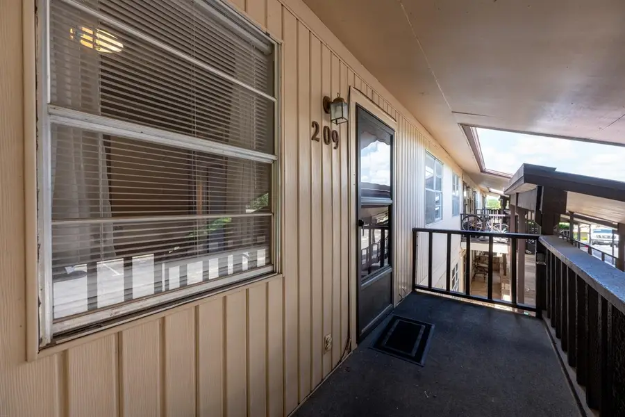 1210 Hi Stirrup, Horseshoe Bay, TX 78657 - Image #2